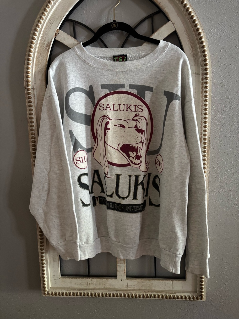 TSE Salukis Crewneck Sweatshirt in Light Gray with Maroon Vintage